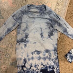 Lululemon swiftly Blue Tie-Dye Long Sleeve Top